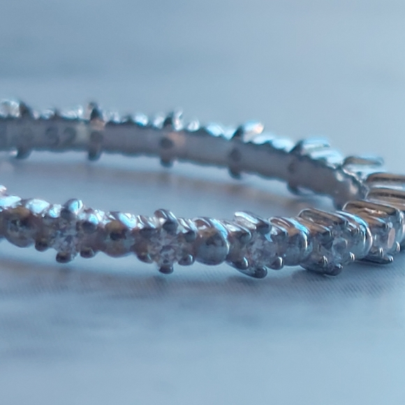 2/$50Thomas Sabo Ring Dots with Little White Stone - Picture 3 of 10